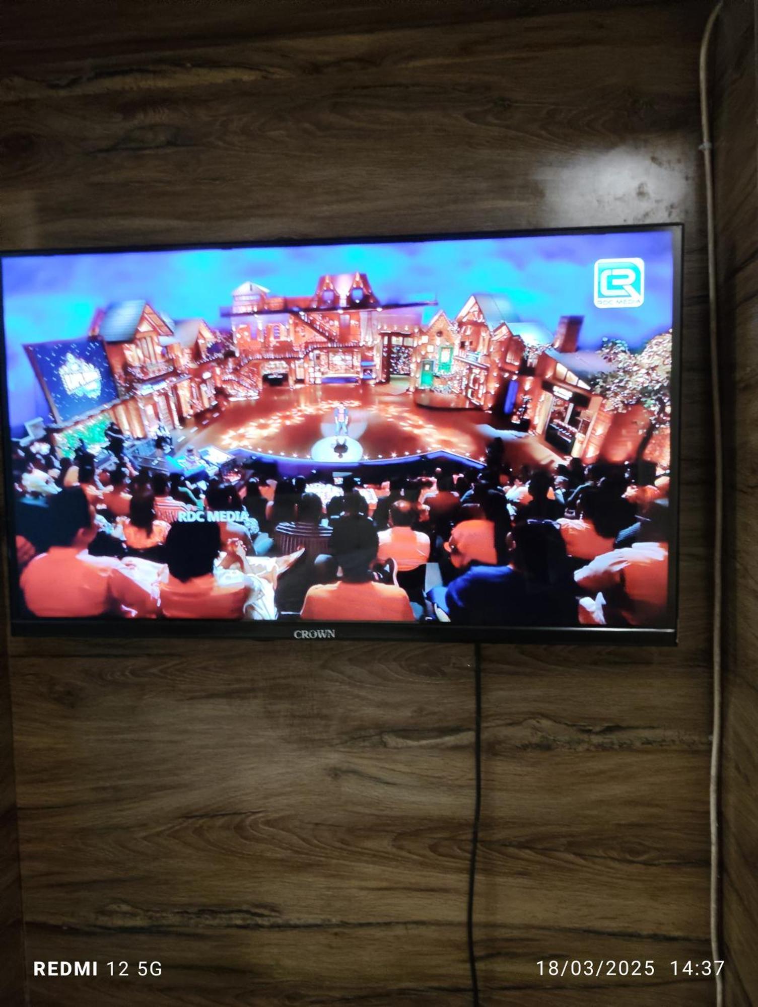 Hotel Crystal Park Near Nesco Exhibition Center มุมไบ ภายนอก รูปภาพ